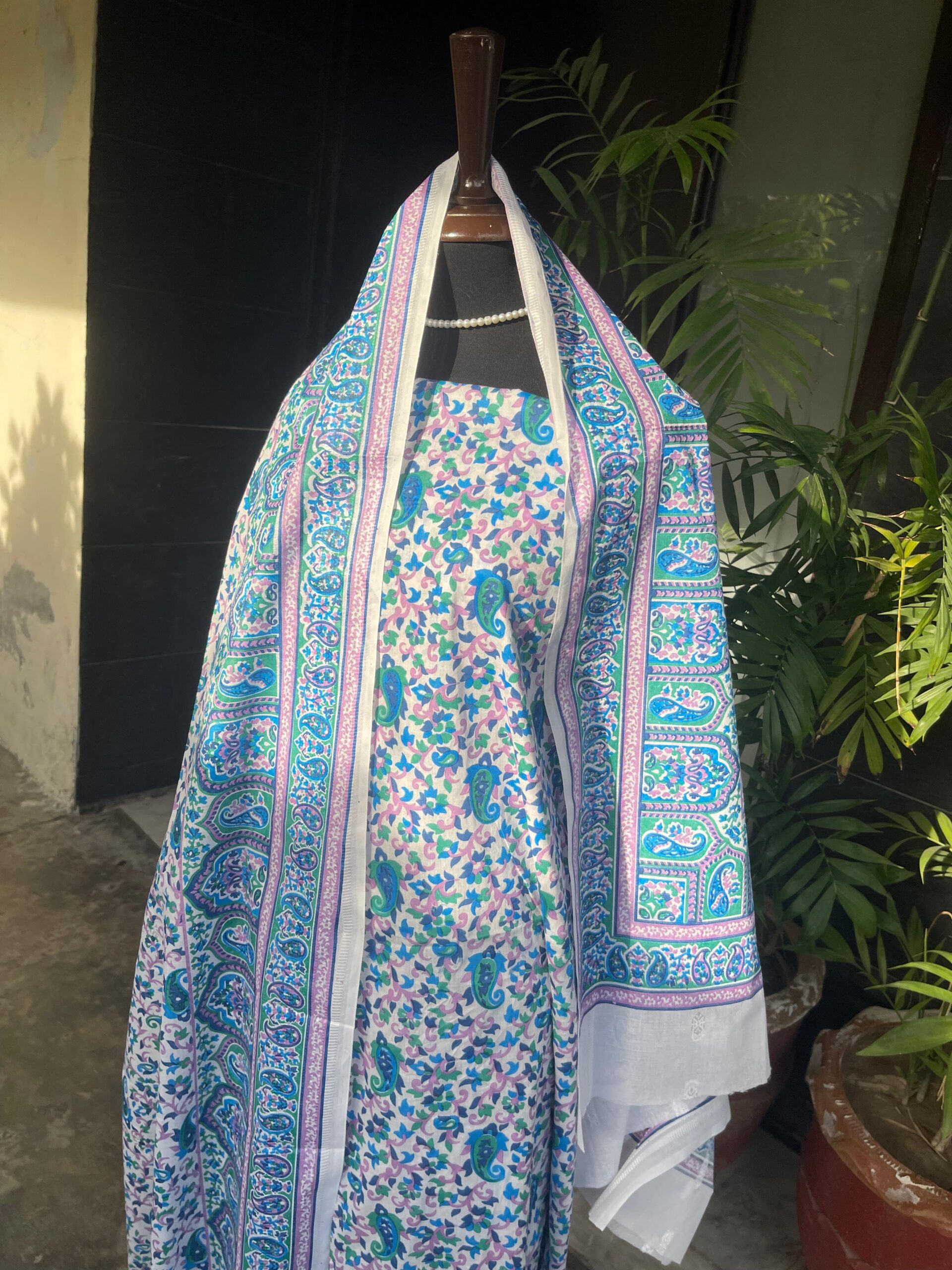 handmade-azure-paisley-blossom-block-printed-pure-lawn-2-piece-unstitched-suit-with-brochia-dupatta