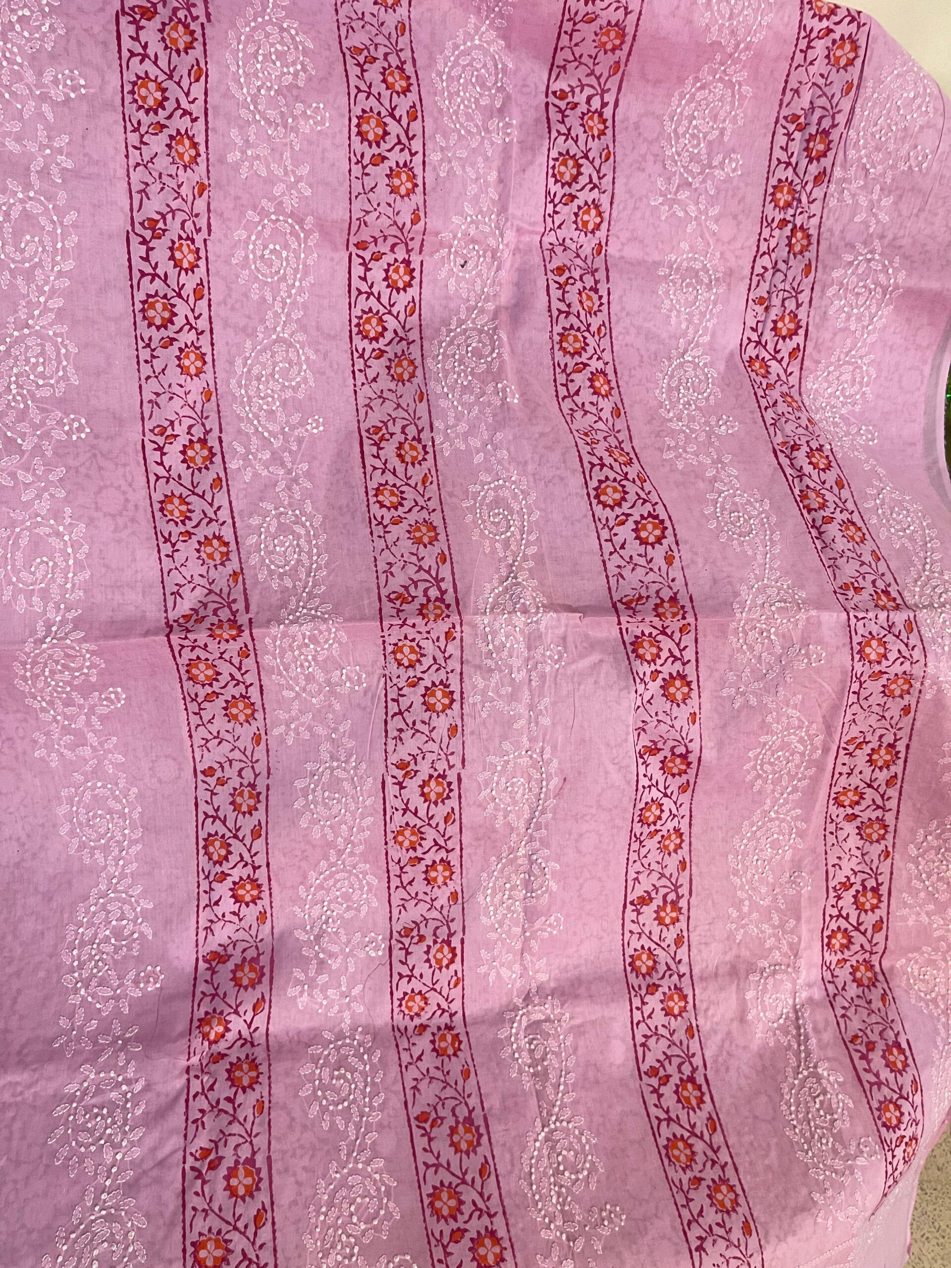 Lilac Pink Chikankari Embroidered Pure Lawn Shirt & Dupatta - Image 2